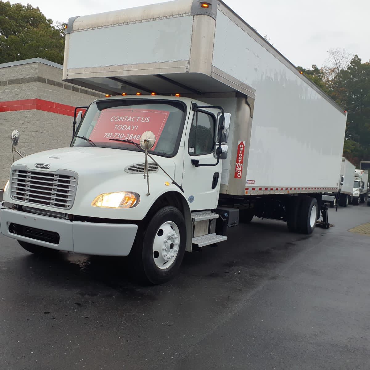 2018 Freightliner M2 106