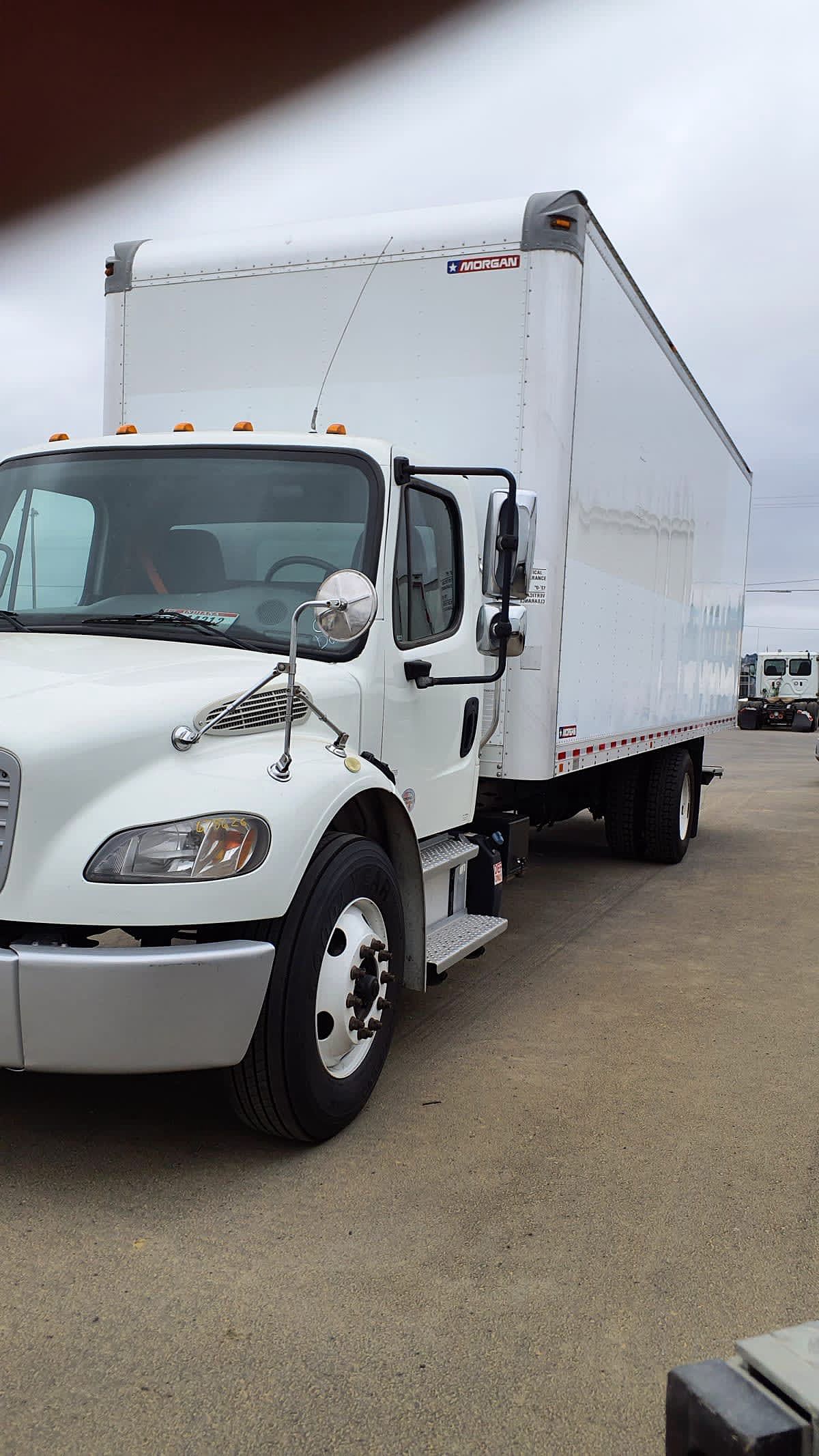 2017 Freightliner M2 106