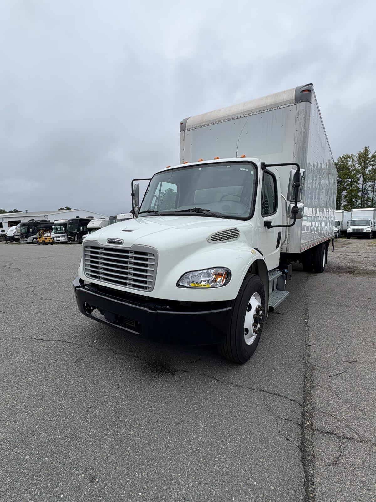 2018 Freightliner M2 106