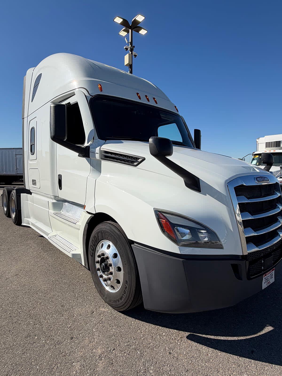 2024 Freightliner NEW CASCADIA PX12664