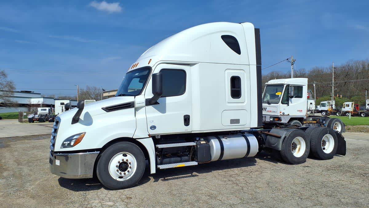 2020 Freightliner NEW CASCADIA PX12664