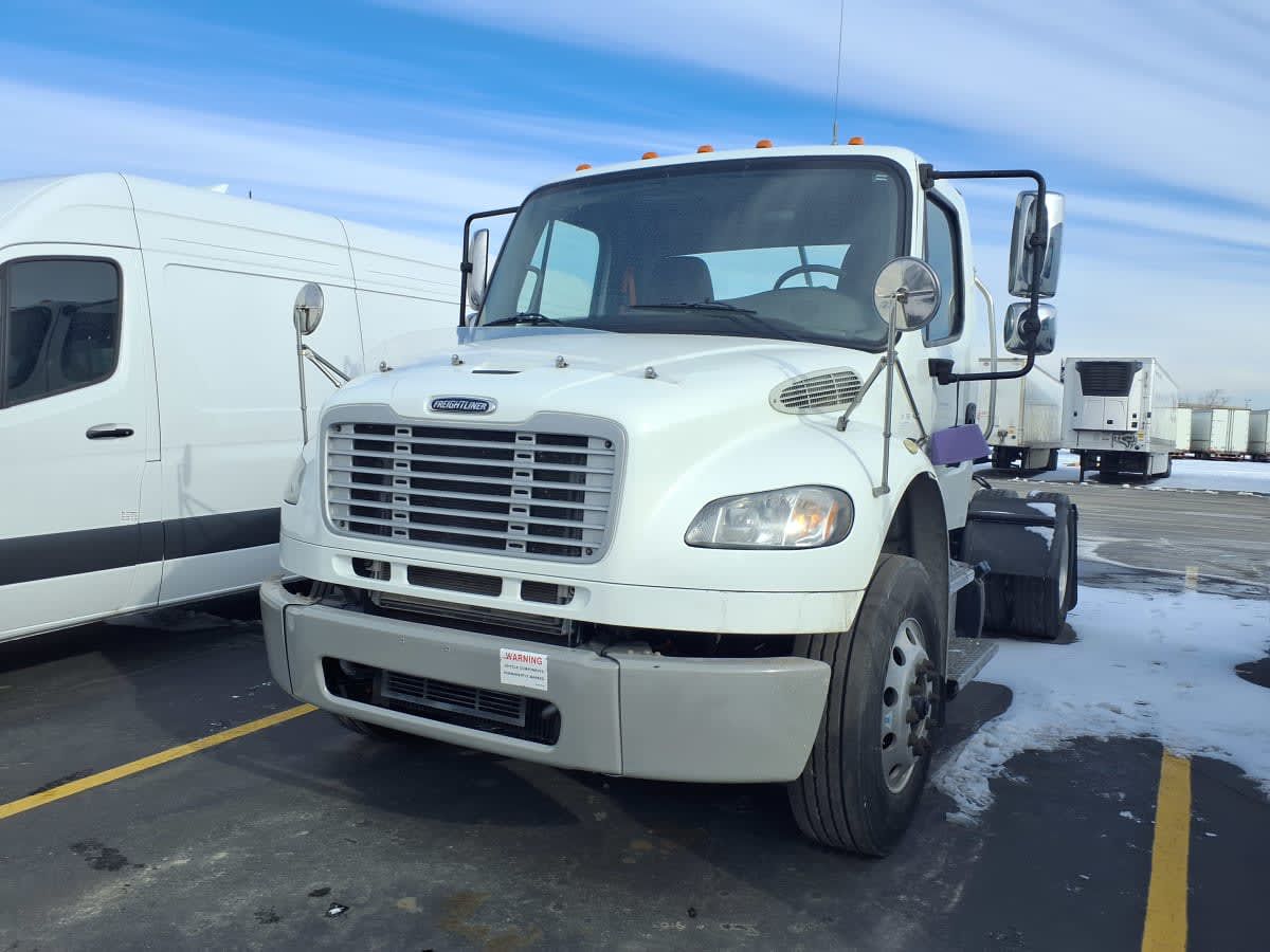 2019 Freightliner M2 106