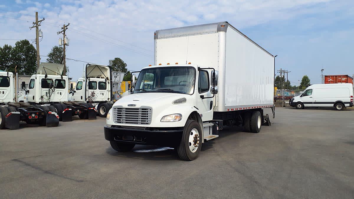 2021 Freightliner M2 106