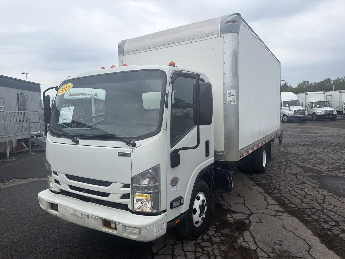 2019 Isuzu NPR HD