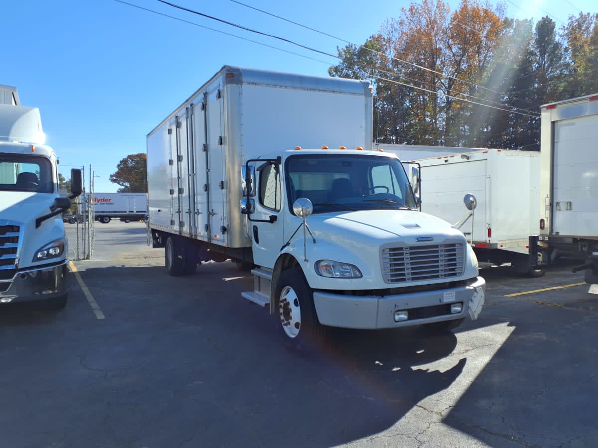 2018 Freightliner M2 106