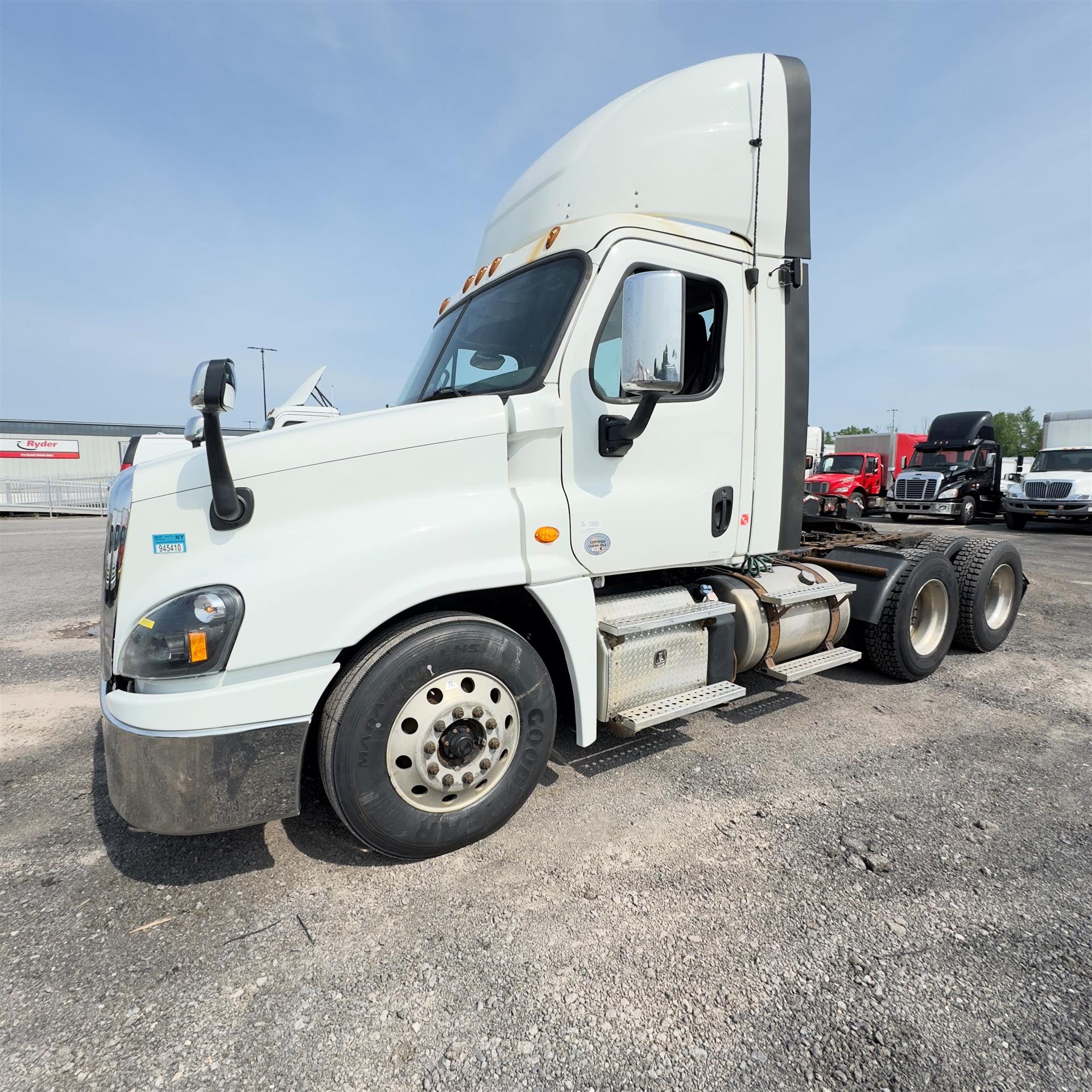 2018 Freightliner CASCADIA 125