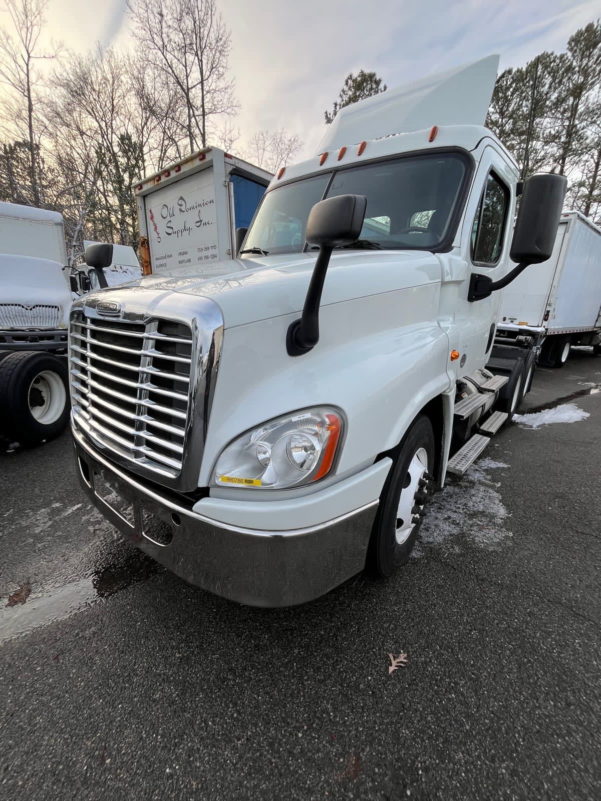 2020 Freightliner CASCADIA 125