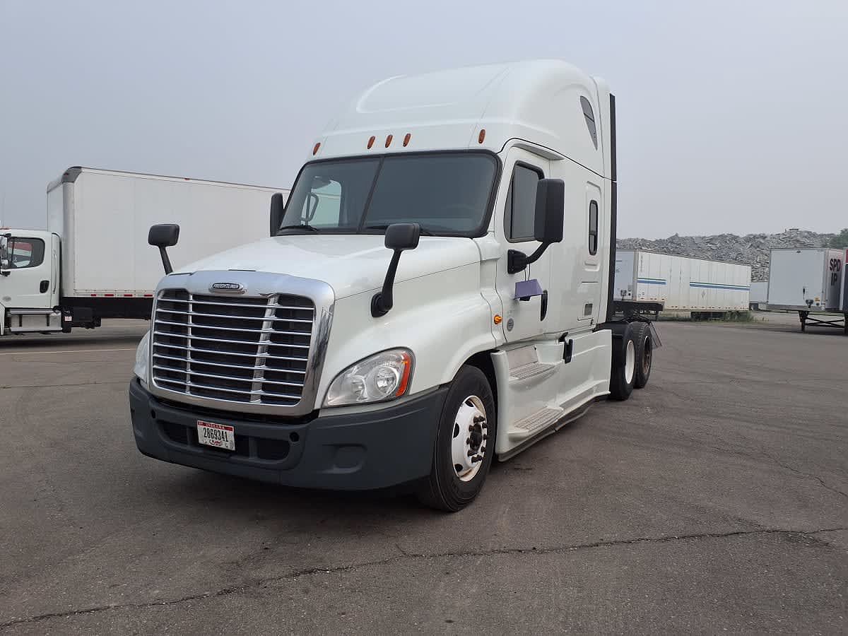 2020 Freightliner CASCADIA 125