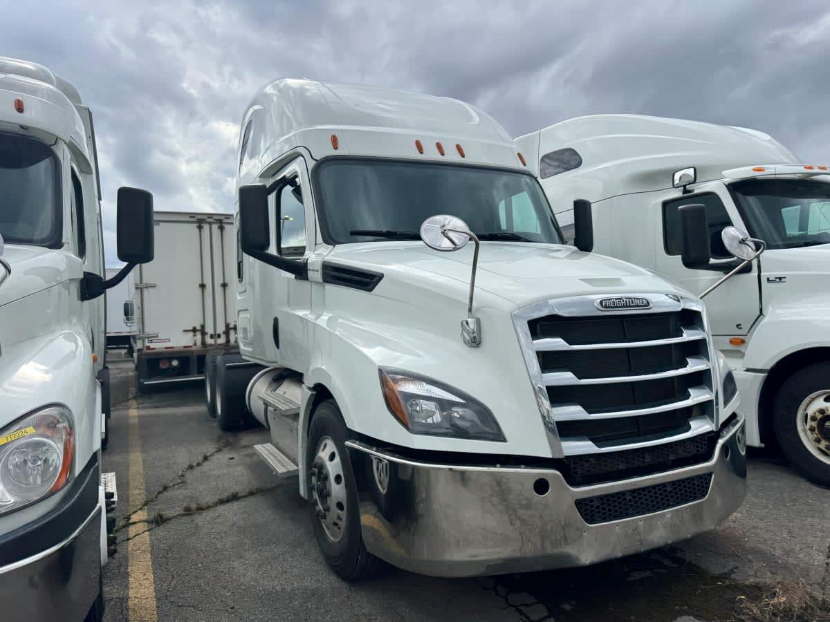2019 Freightliner NEW CASCADIA PX12664