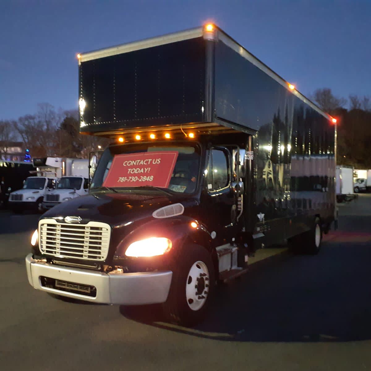 2019 Freightliner M2 106