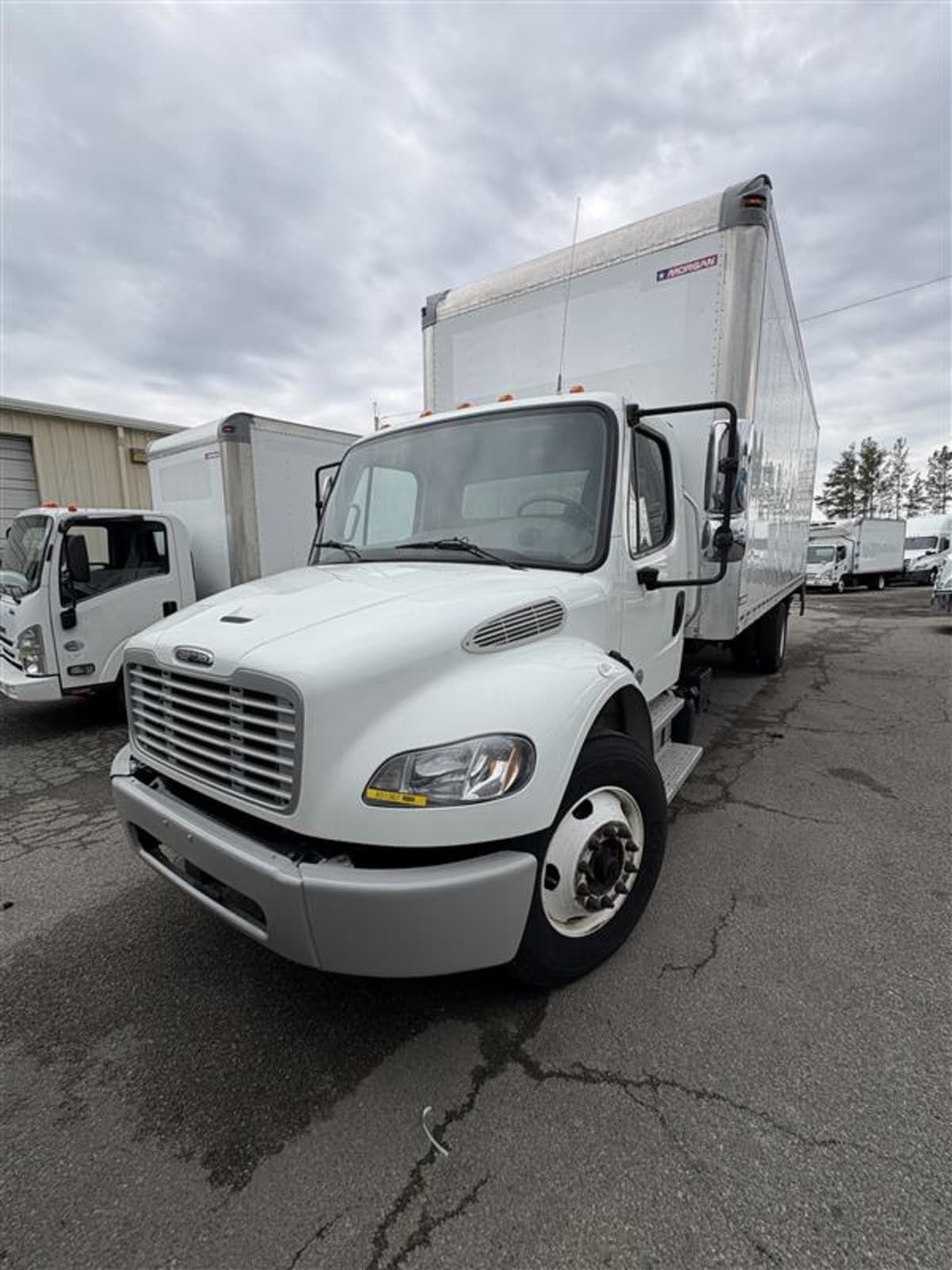 2019 Freightliner M2 106