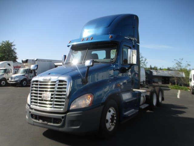 2017 Freightliner CASCADIA 125