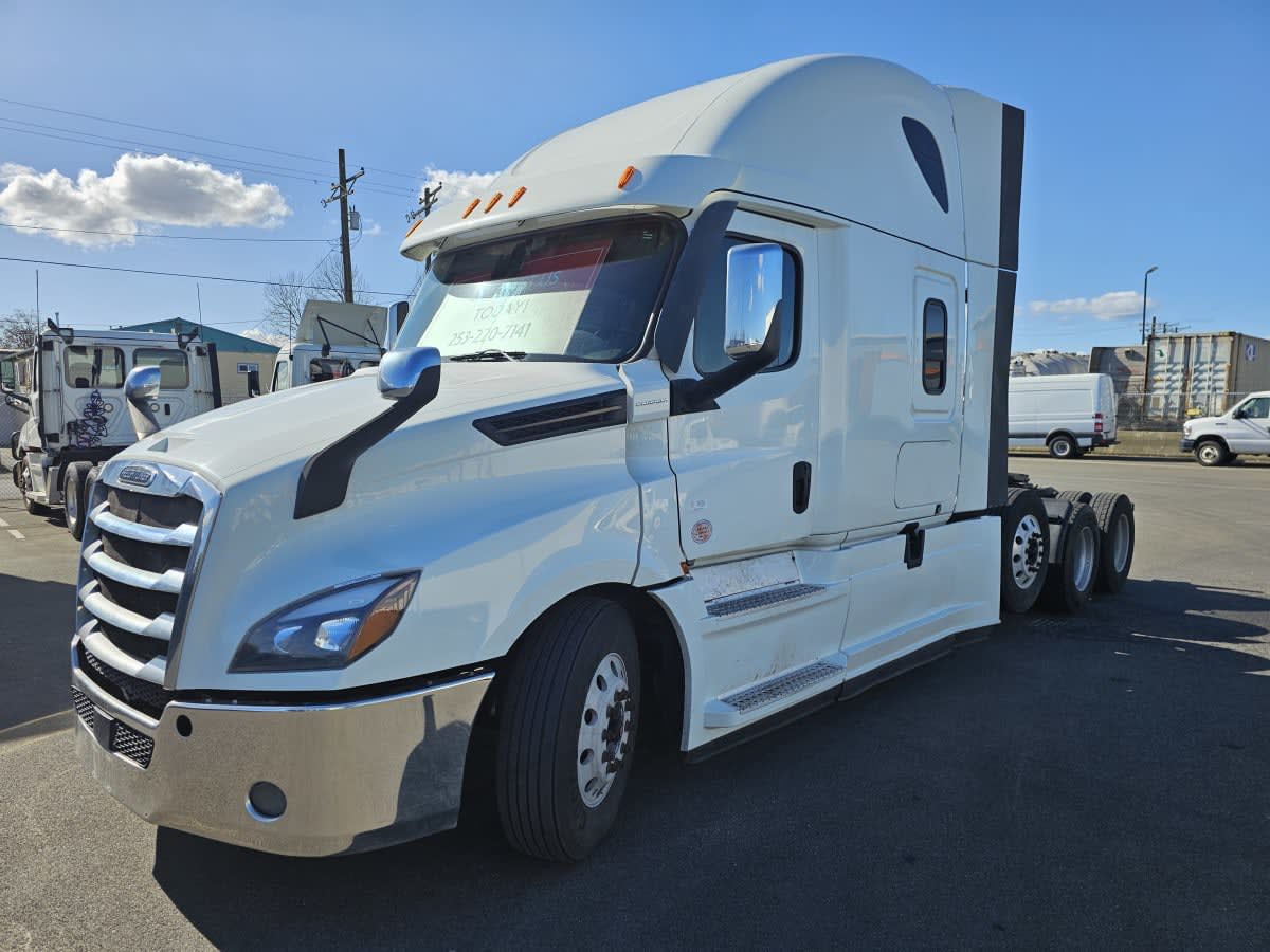 2020 Freightliner NEW CASCADIA PX12664