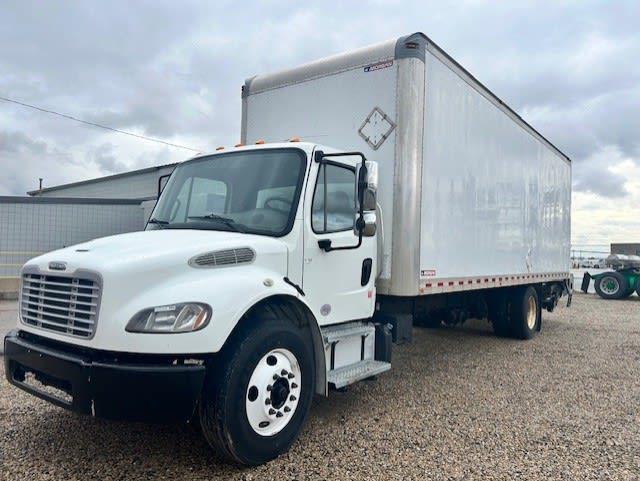 2017 Freightliner M2 106