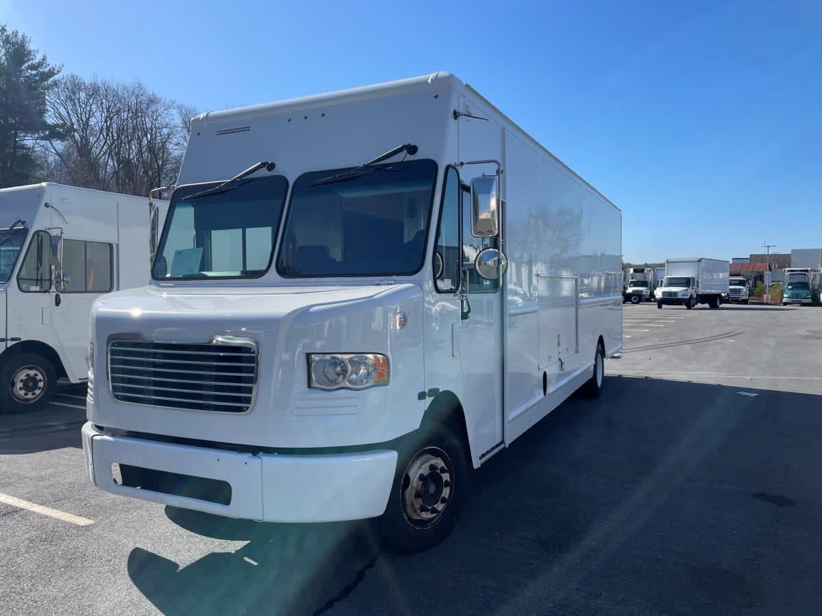 2017 Freightliner MT55