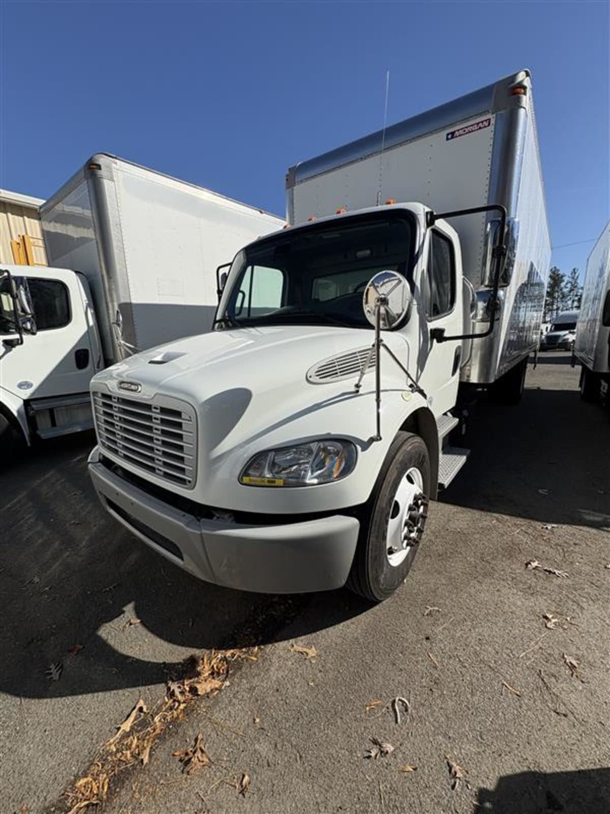 2019 Freightliner M2 106