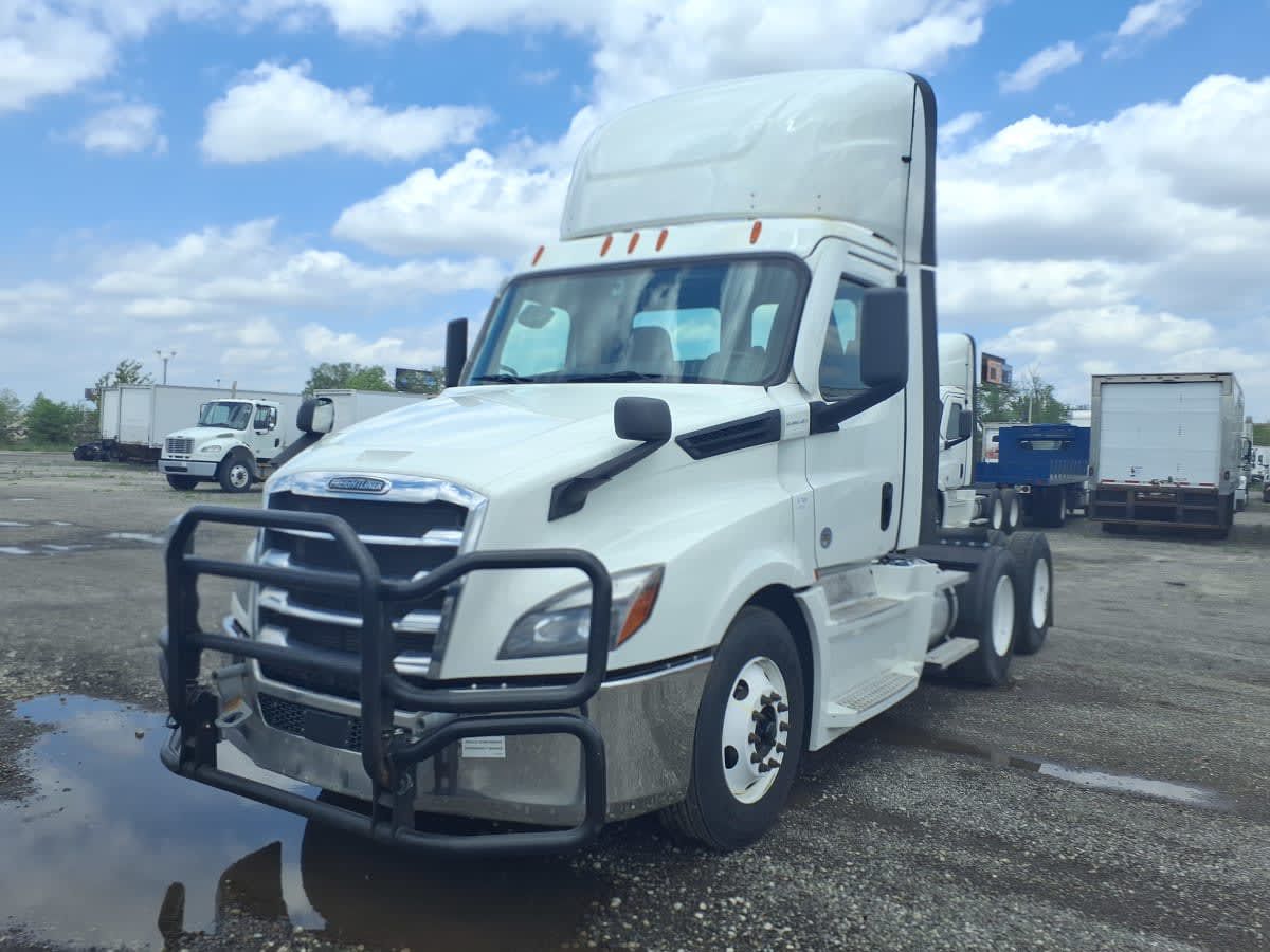 2021 Freightliner NEW CASCADIA PX12664