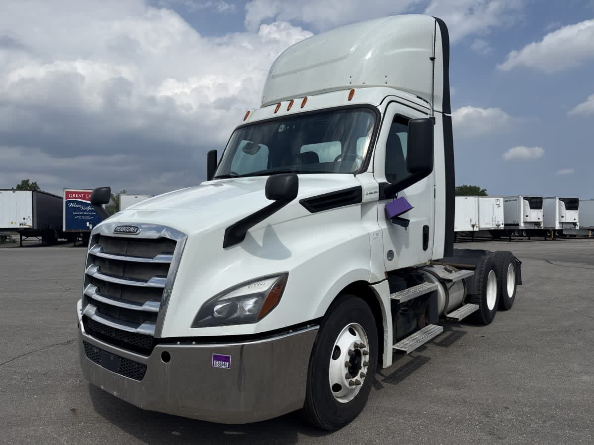 2020 Freightliner NEW CASCADIA PX12664