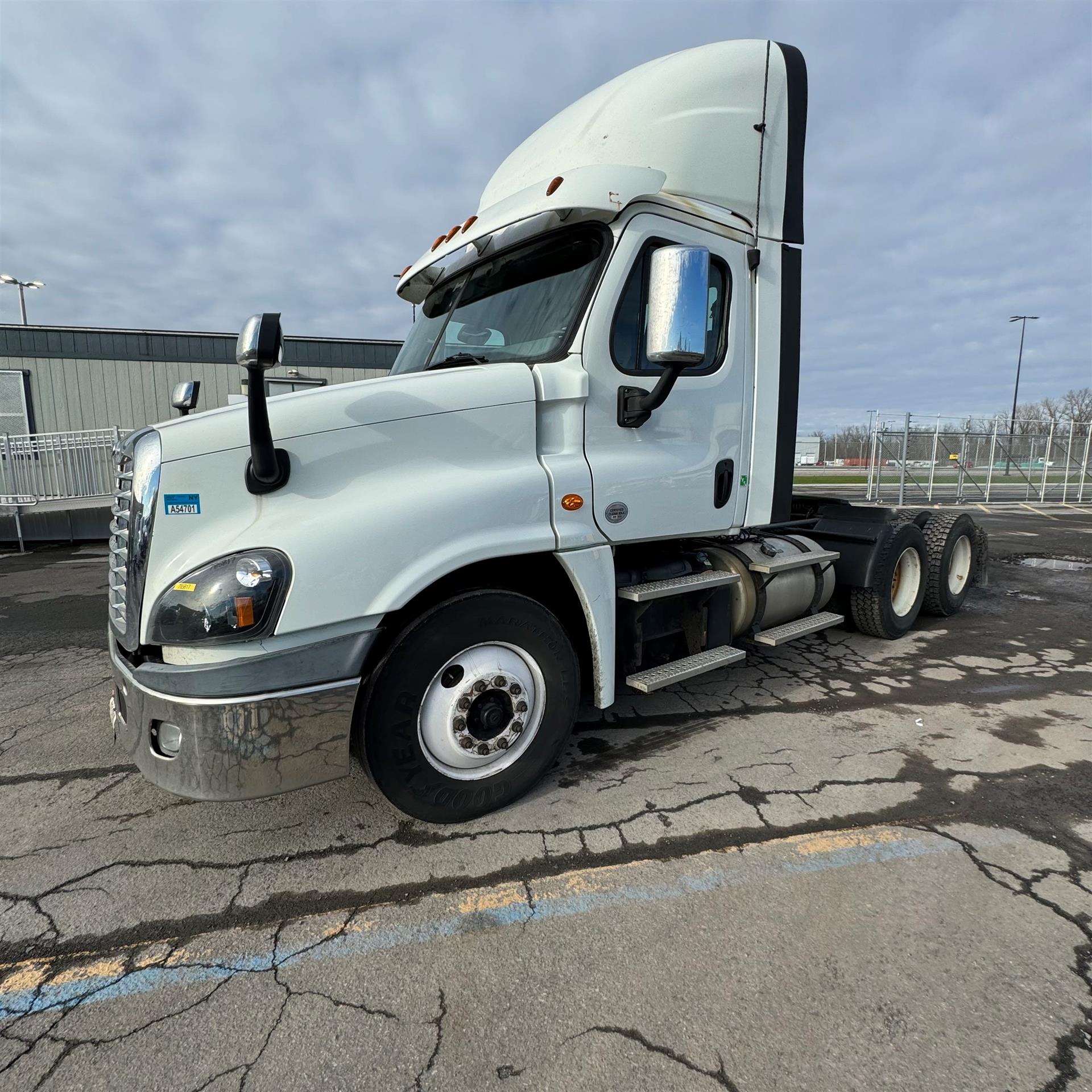 2018 Freightliner CASCADIA 125