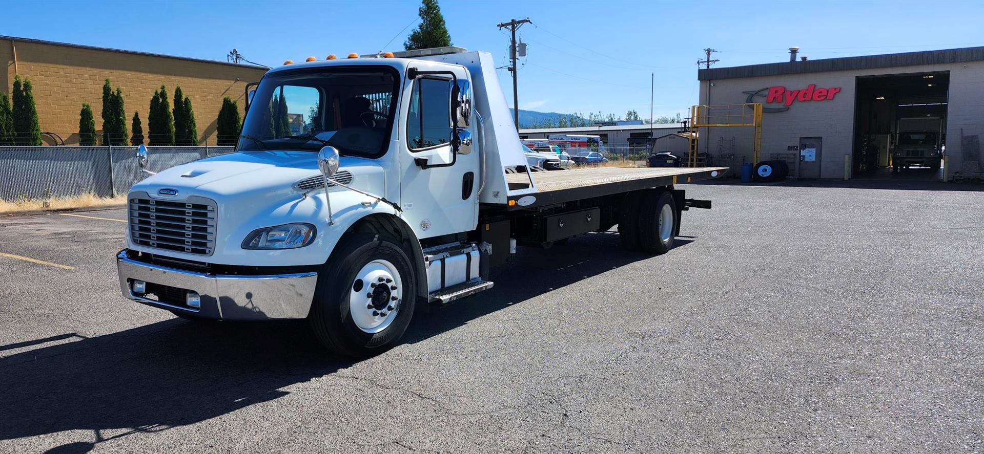 2016 Freightliner M2 106