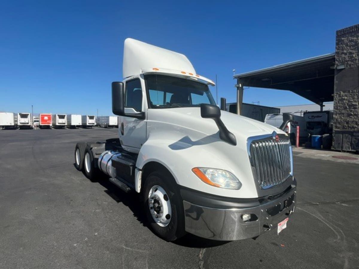 2019 International LT625