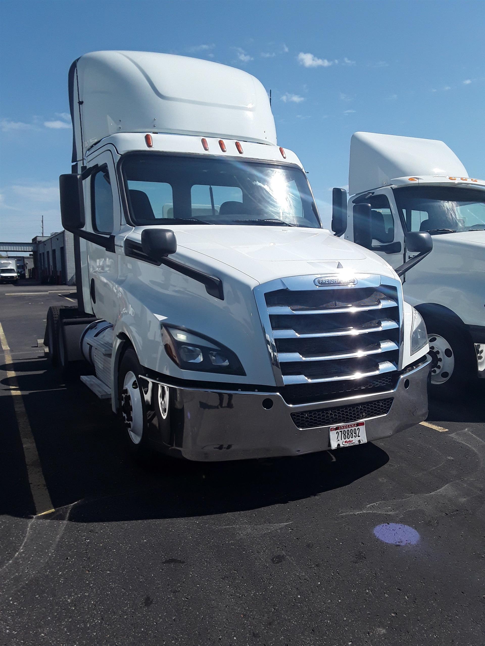 2019 Freightliner NEW CASCADIA PX12664