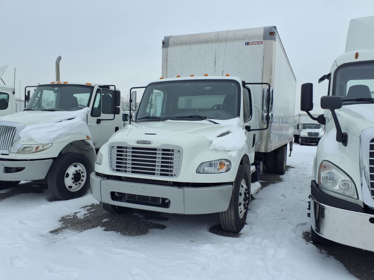 2019 Freightliner M2 106