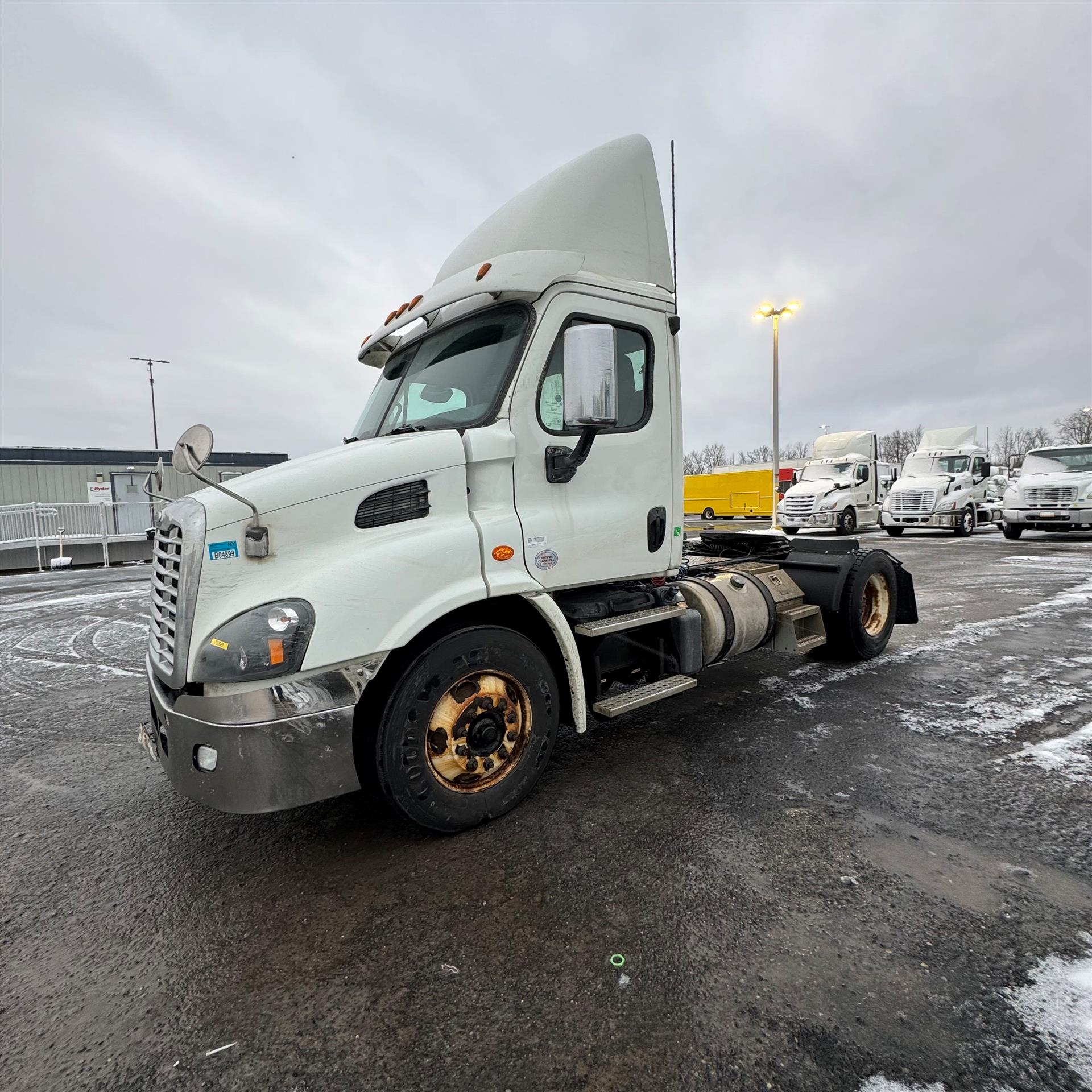 2018 Freightliner CASCADIA 113