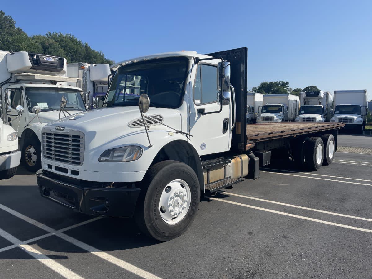2016 Freightliner M2 106