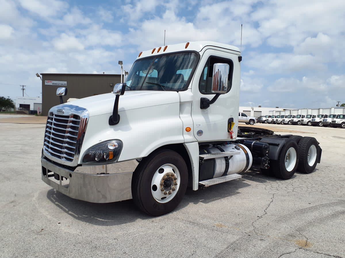 2020 Freightliner CASCADIA 125
