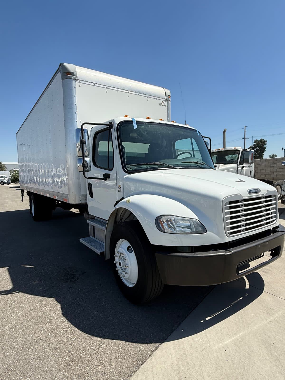 2017 Freightliner M2 106