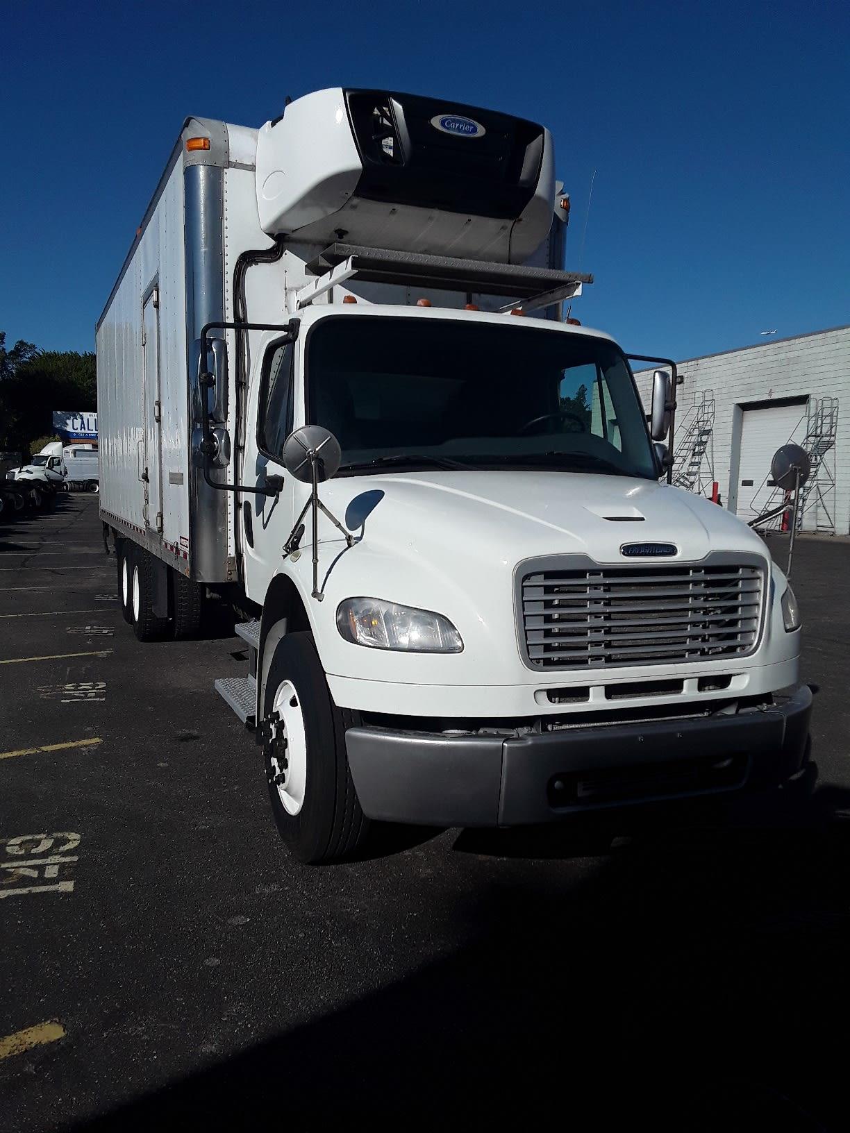 2017 Freightliner M2 106