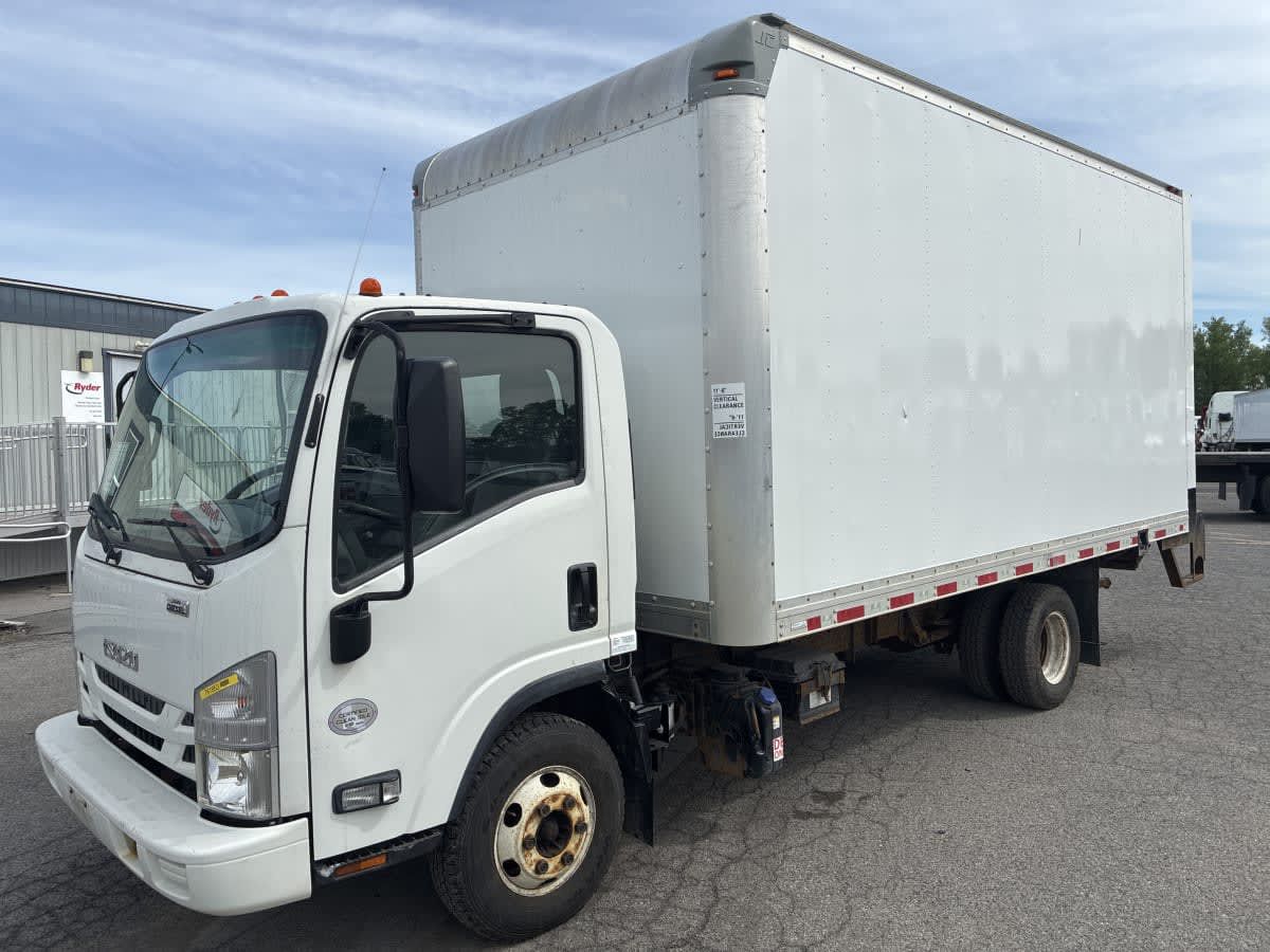 2018 Isuzu NPR HD