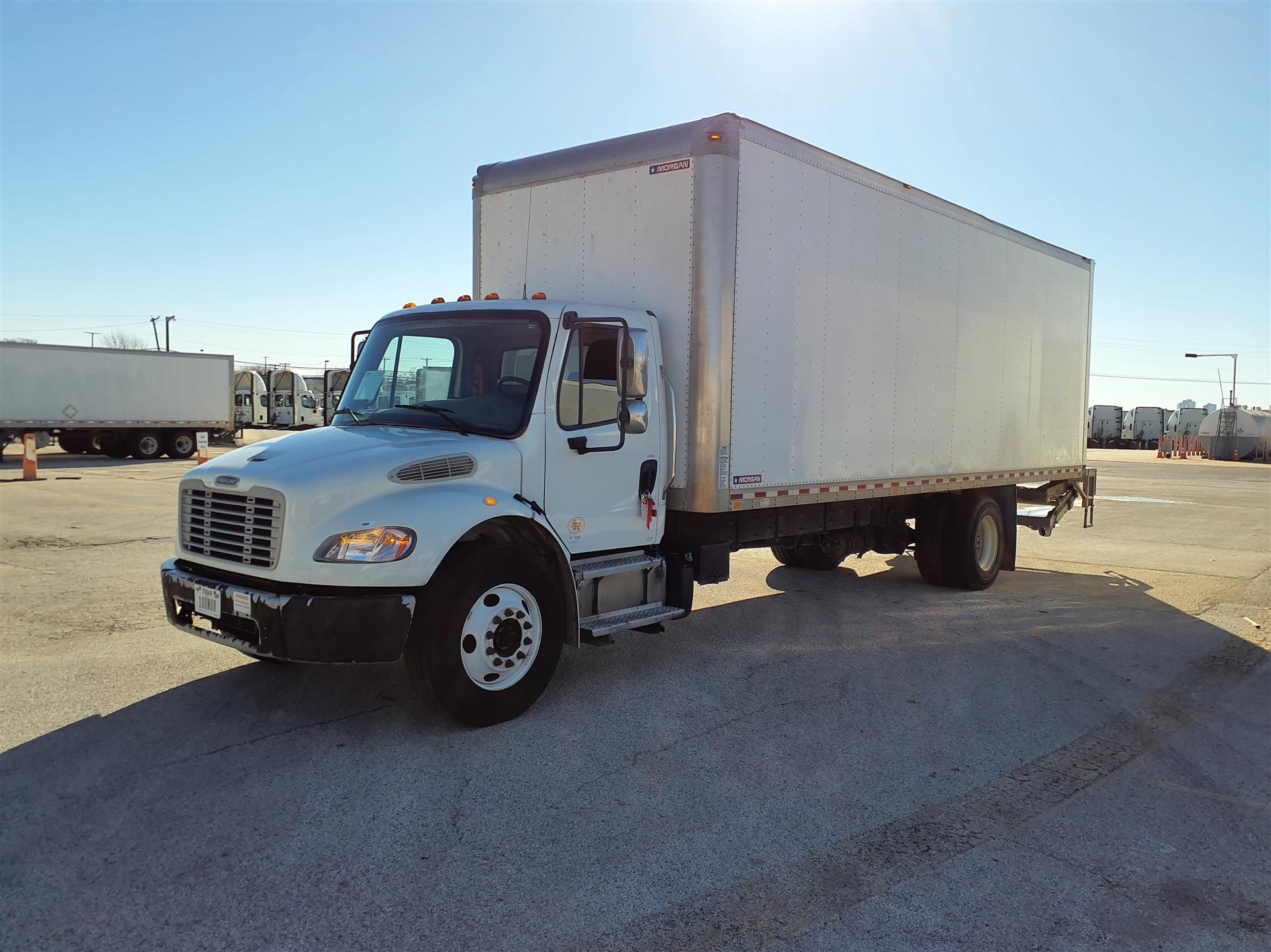 2019 Freightliner M2 106