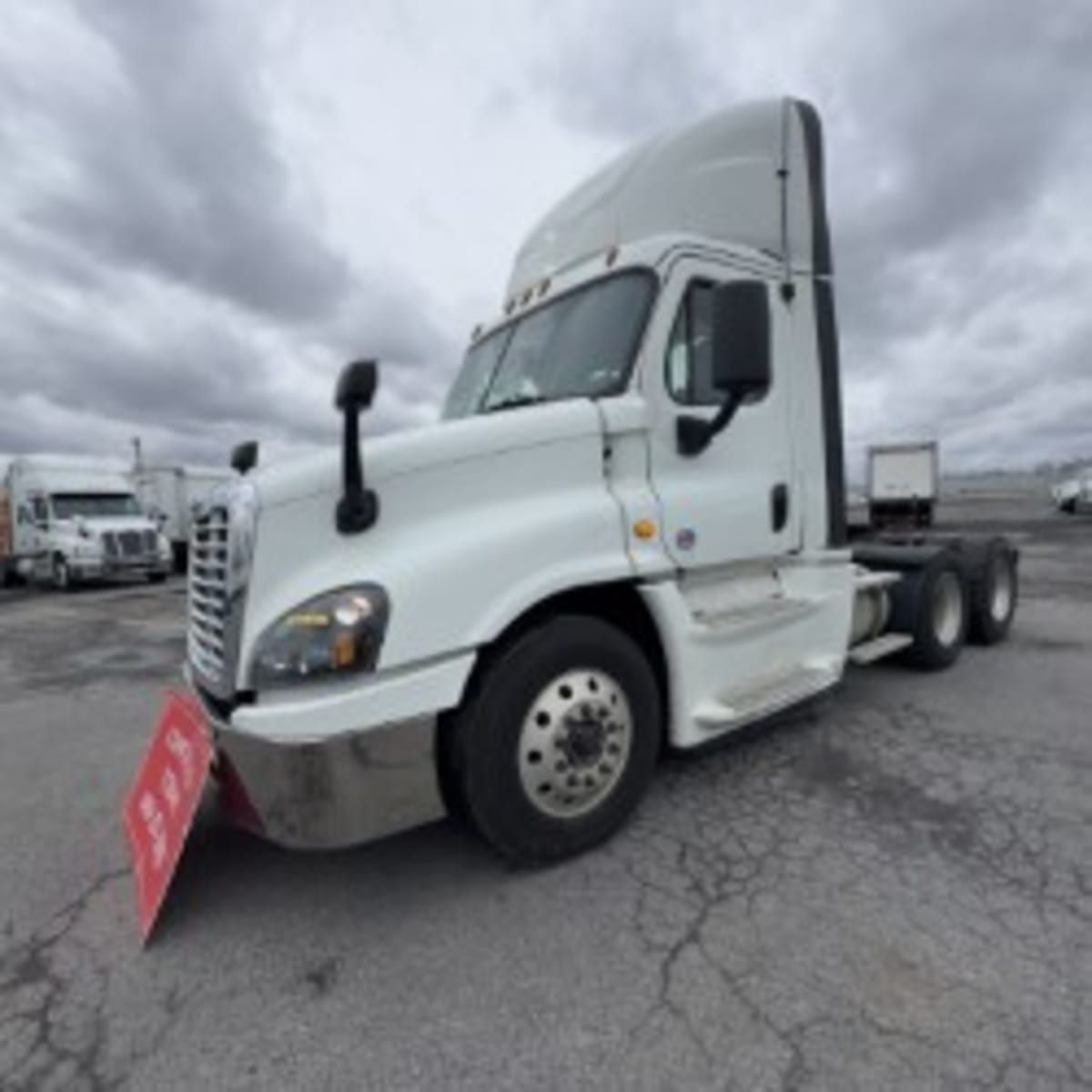 2019 Freightliner CASCADIA 125