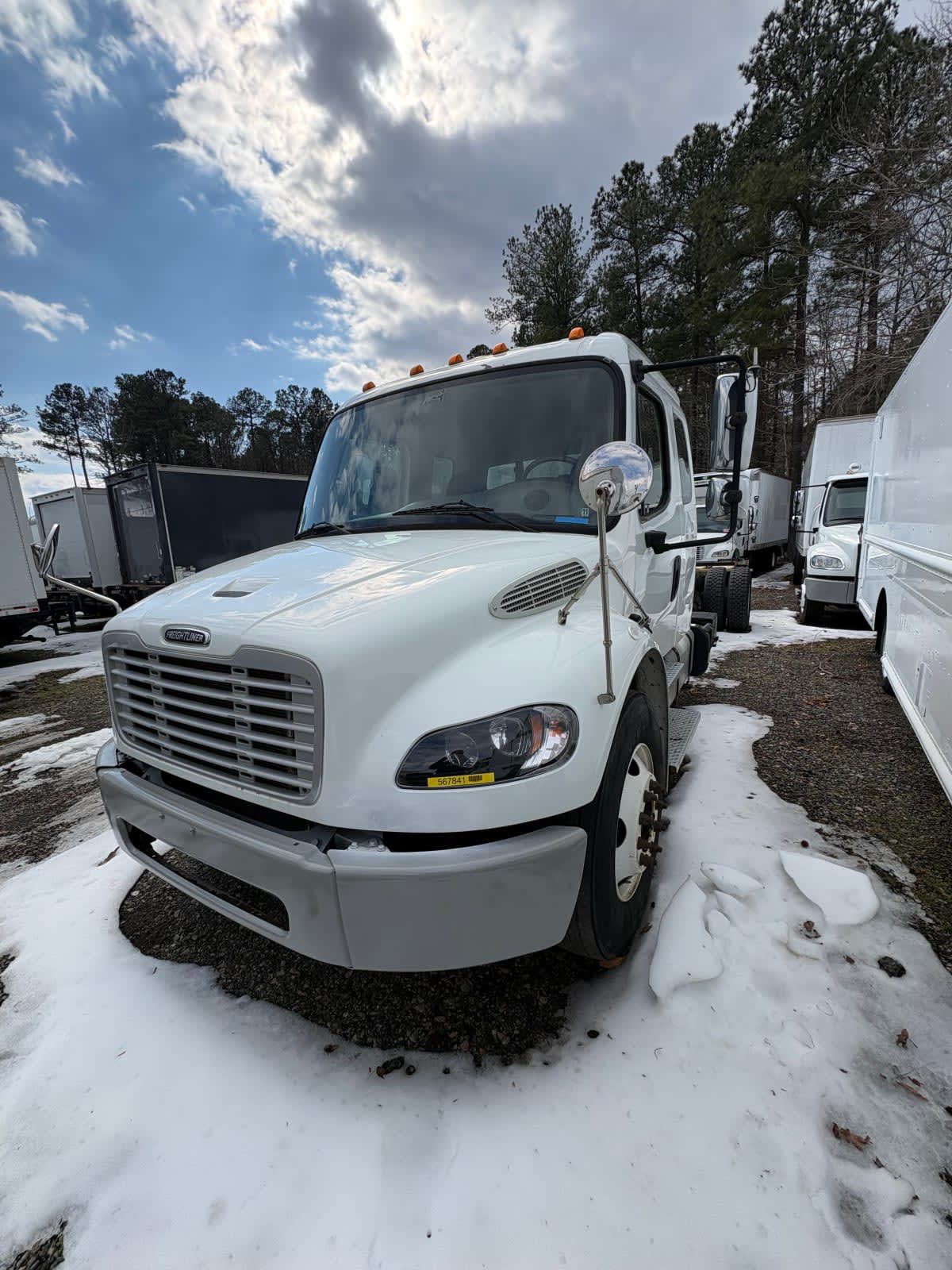 2015 Freightliner M2 106