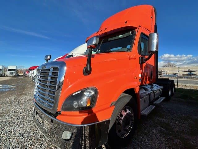 2018 Freightliner CASCADIA 125