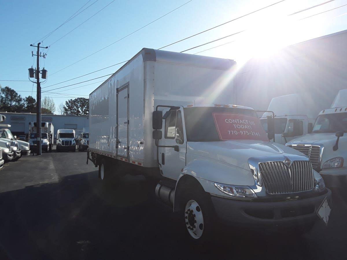 2018 International 4300