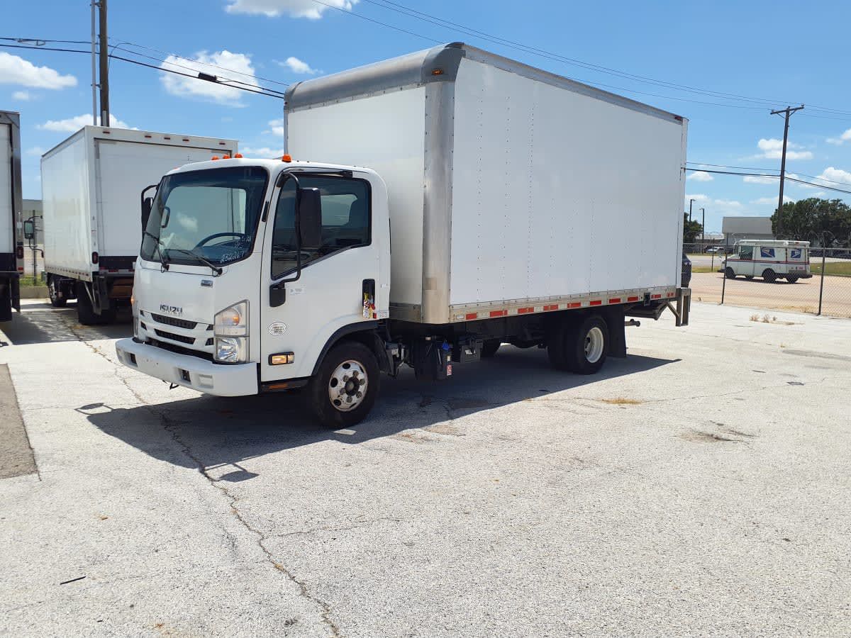 2019 Isuzu NPR HD