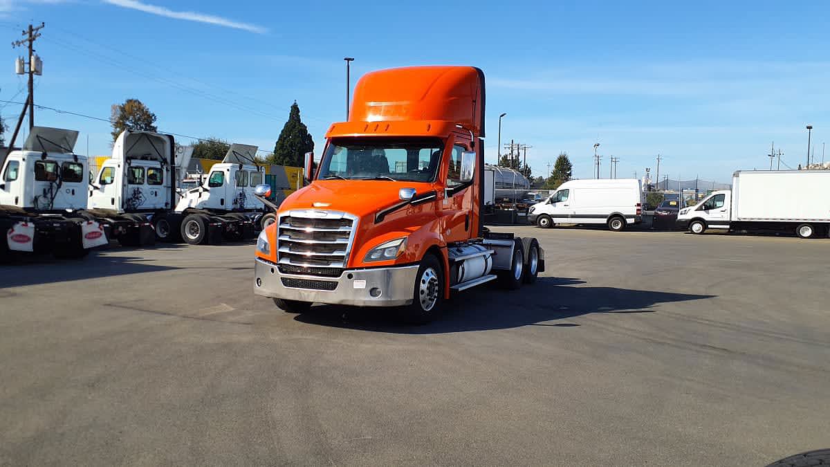 2020 Freightliner NEW CASCADIA PX12664