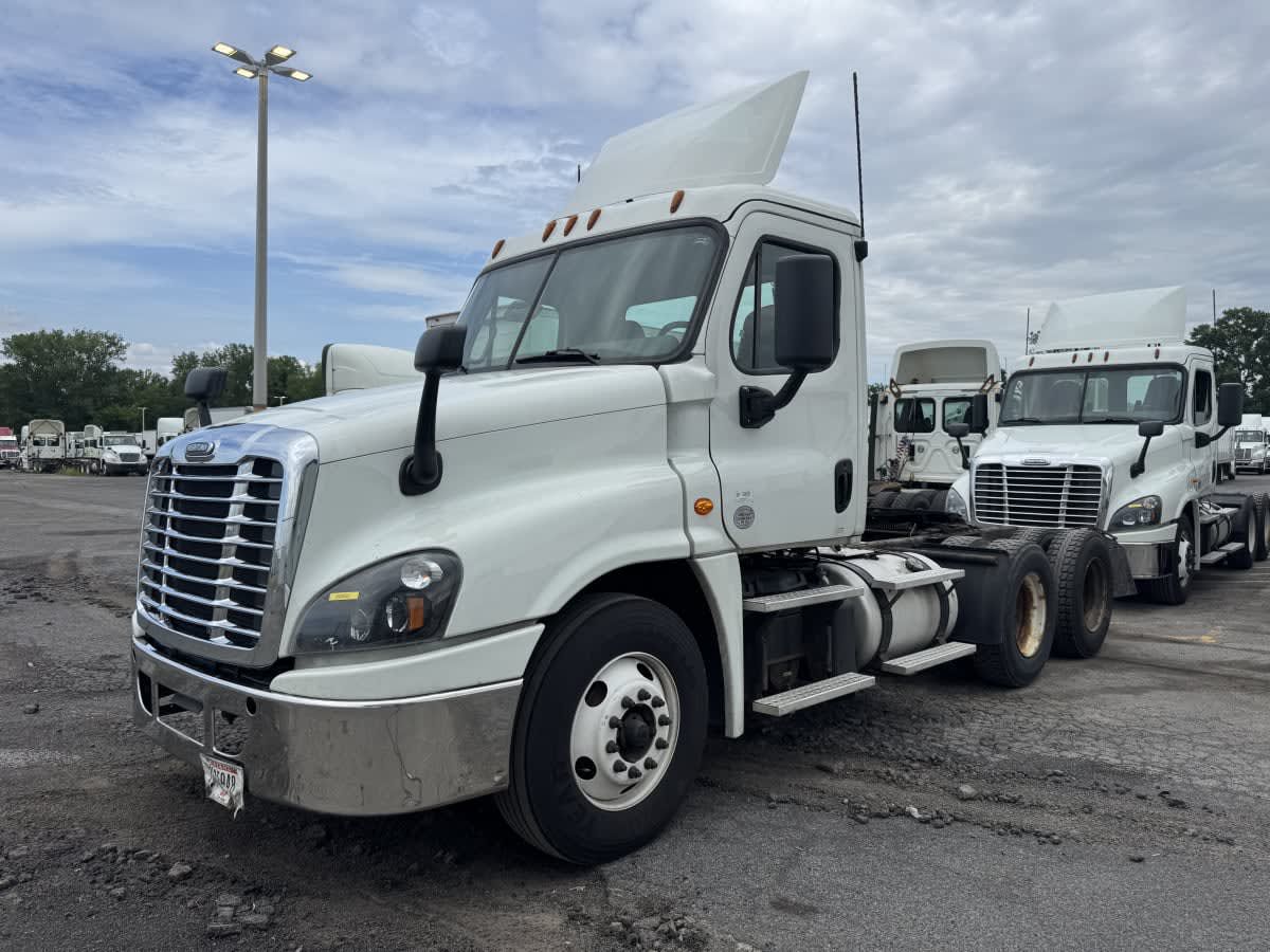 2019 Freightliner CASCADIA 125