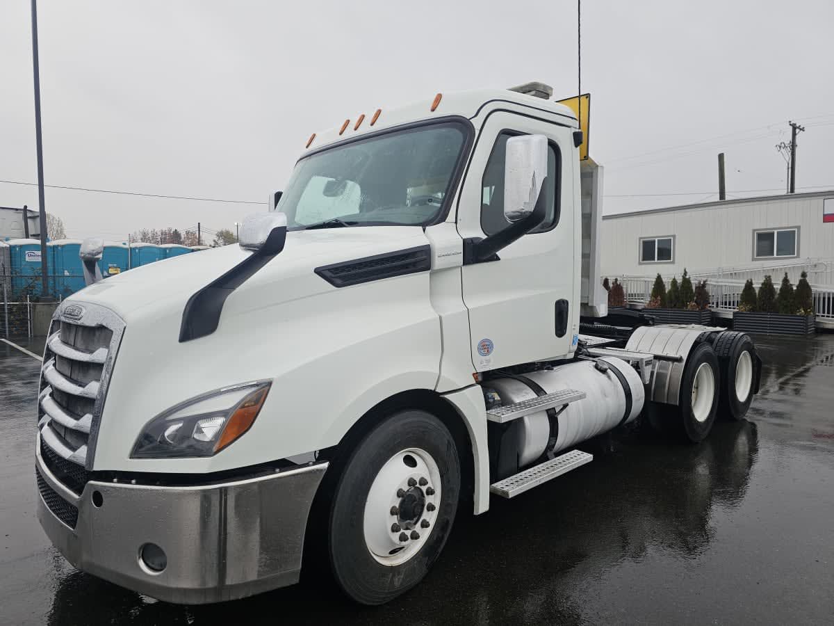 2019 Freightliner NEW CASCADIA PX12664