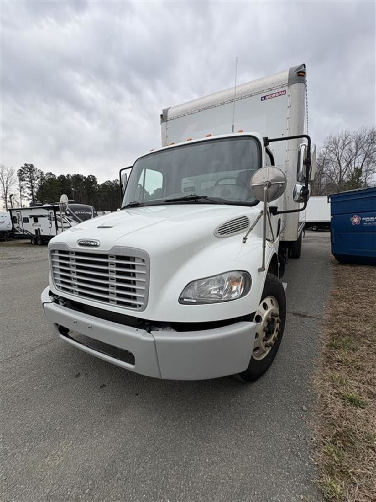 2019 Freightliner M2 106