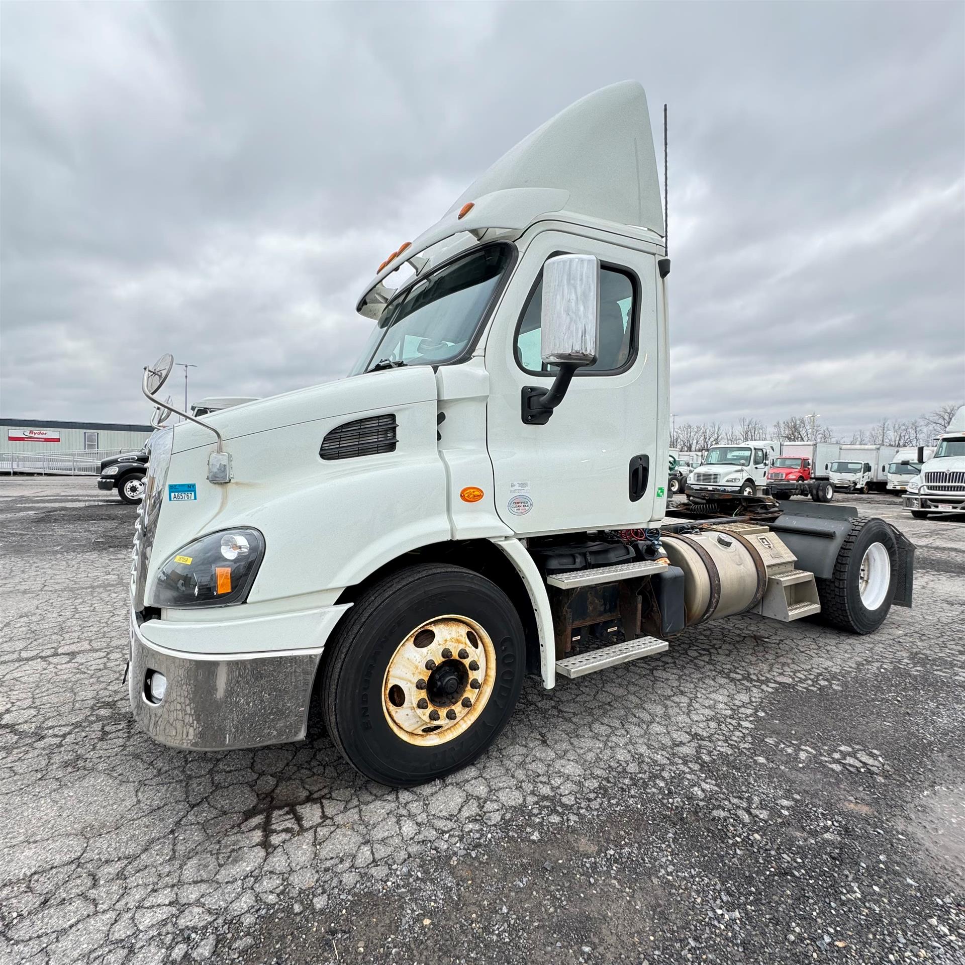 2018 Freightliner CASCADIA 113