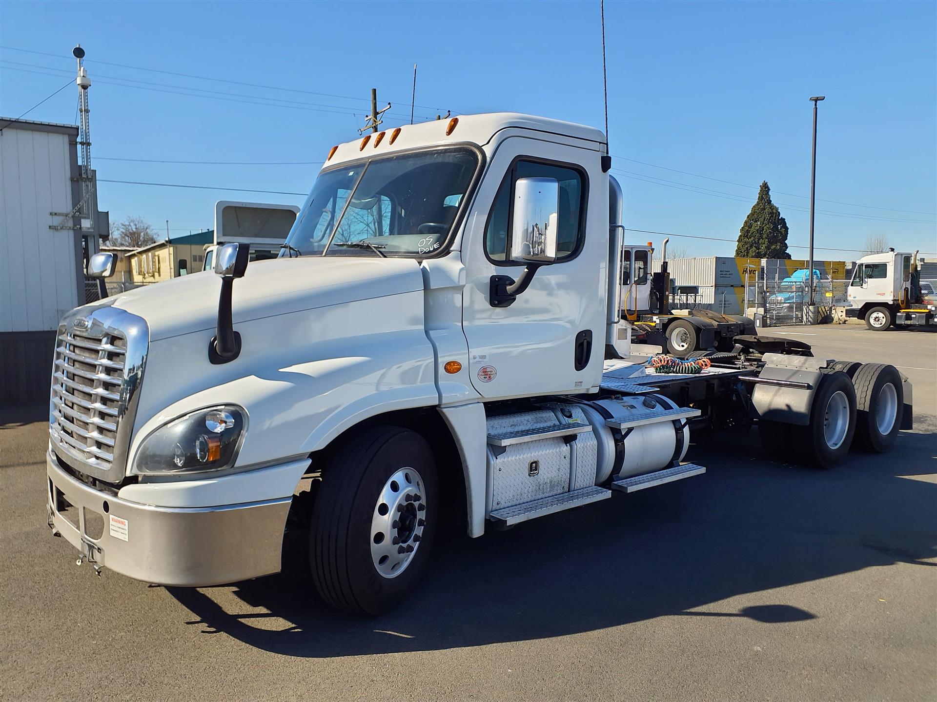 2018 Freightliner CASCADIA 125