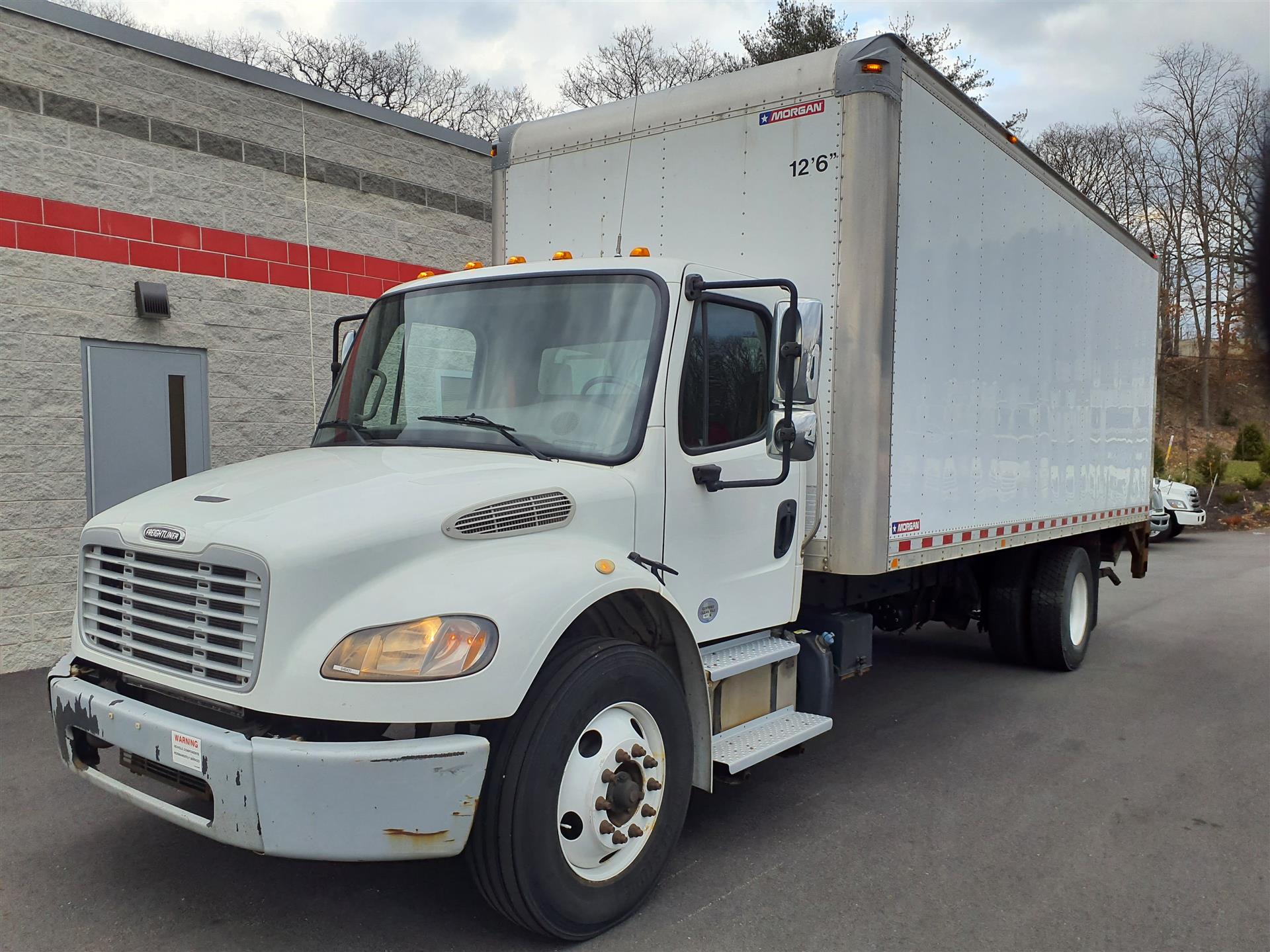 2016 Freightliner M2 106