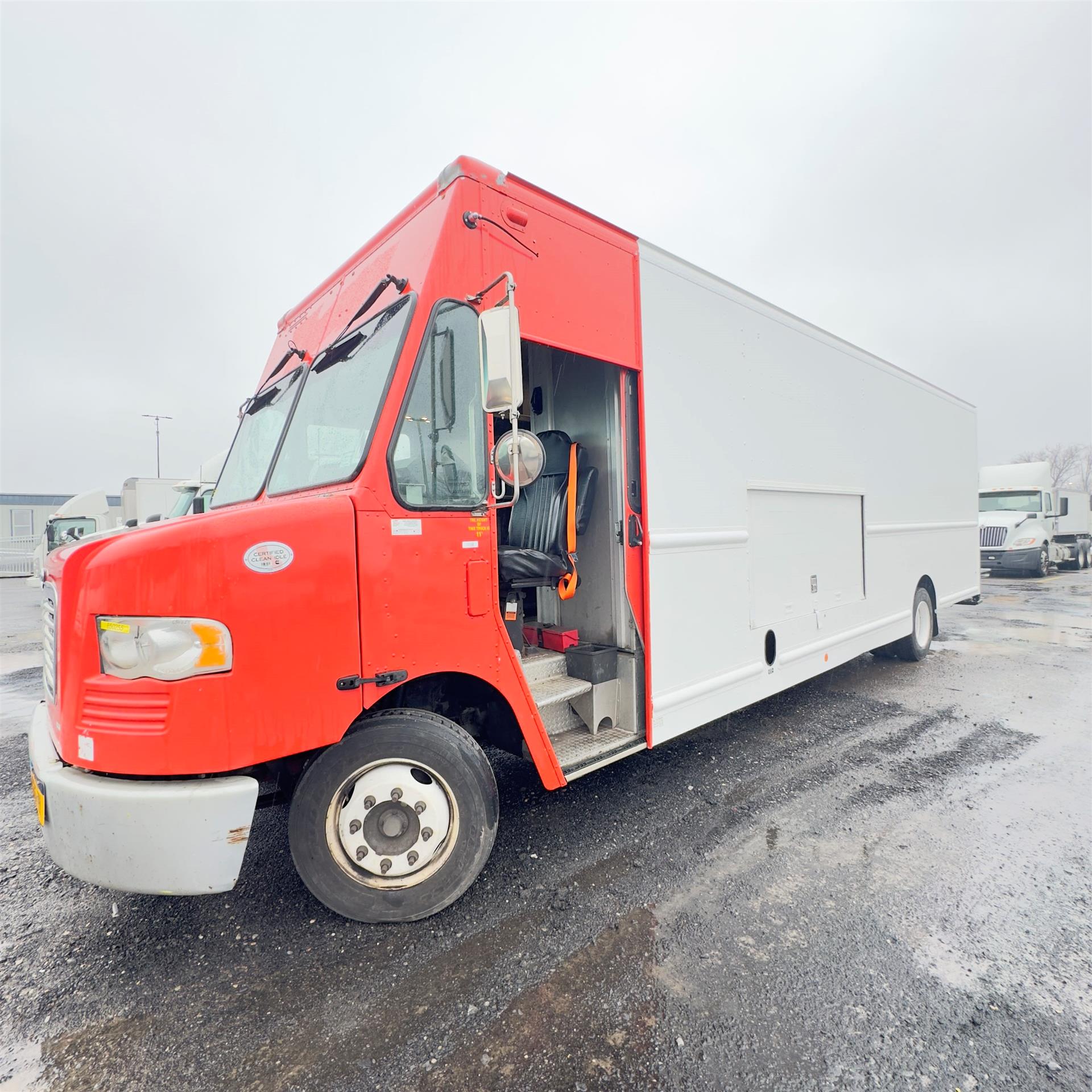 2016 Freightliner MT55