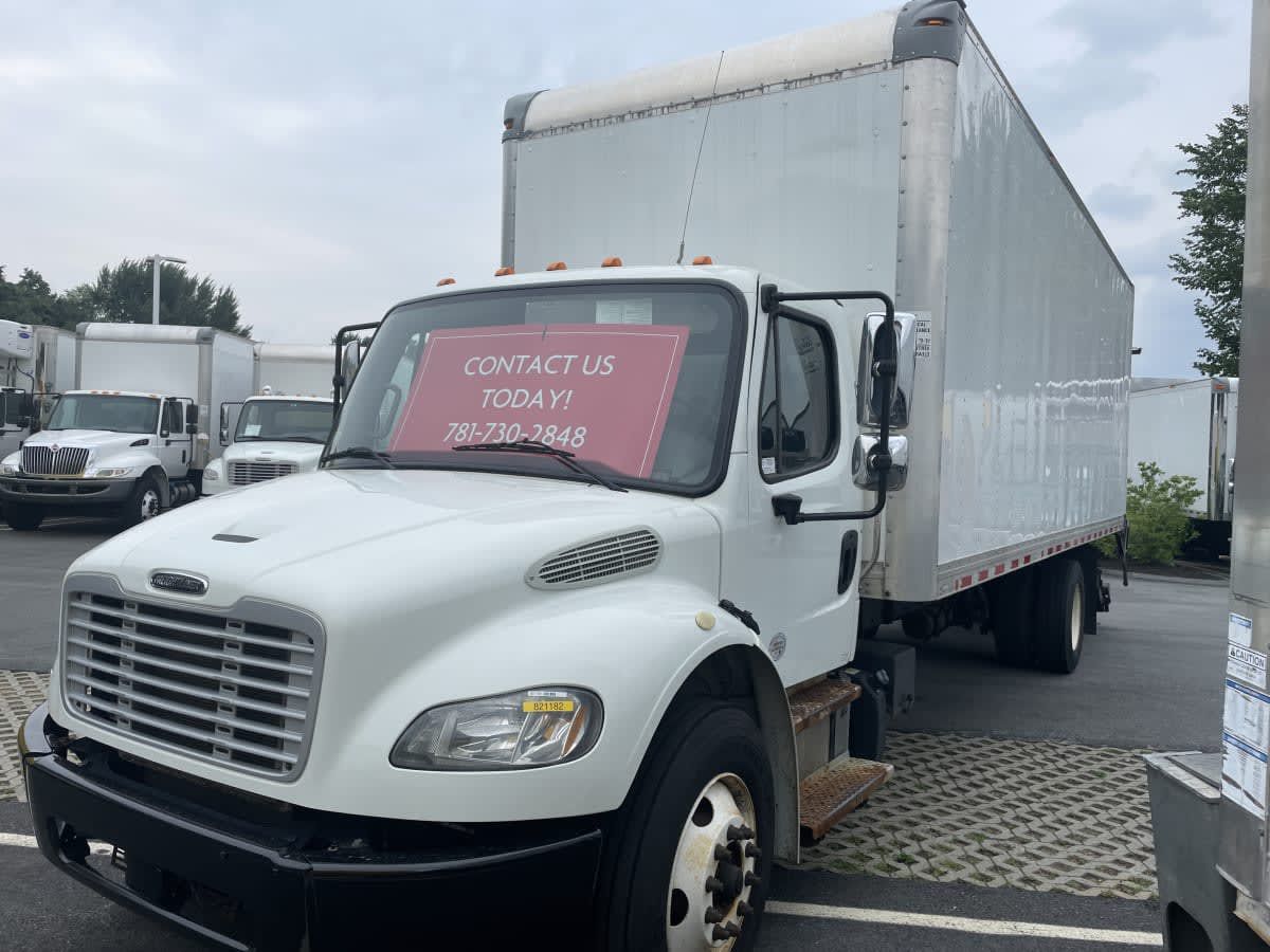 2019 Freightliner M2 106