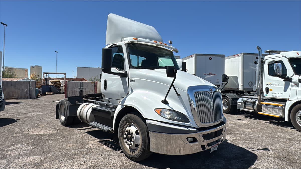 2019 International RH613