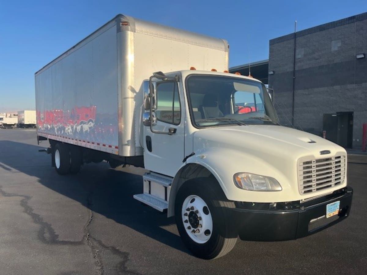 2018 Freightliner M2 106